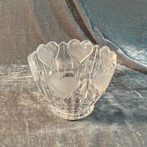 VTG 1986 F.T.D.A. Heart Dish